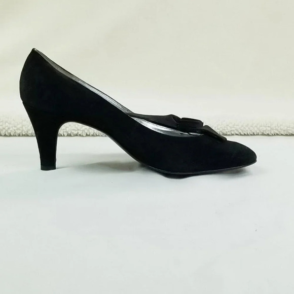 Bally Dagmar size 5.5B Women's Black Suede Satin Bow Accent Slip On Kitten Heels - Picture 2 of 12